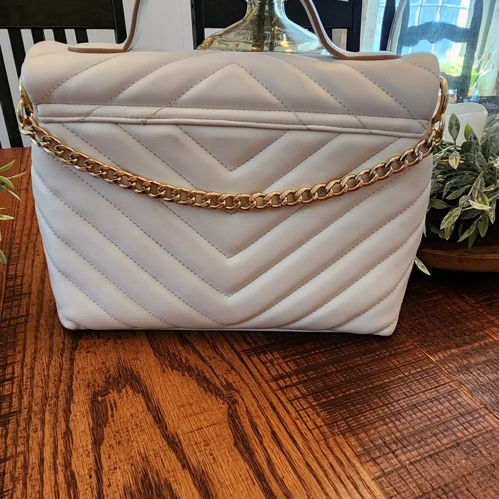 A New Day - Picture 3 of 4